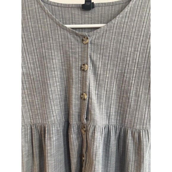 Art Class Girl’s Large 10-12 Gray Dress. Buttons - Picture 3 of 16